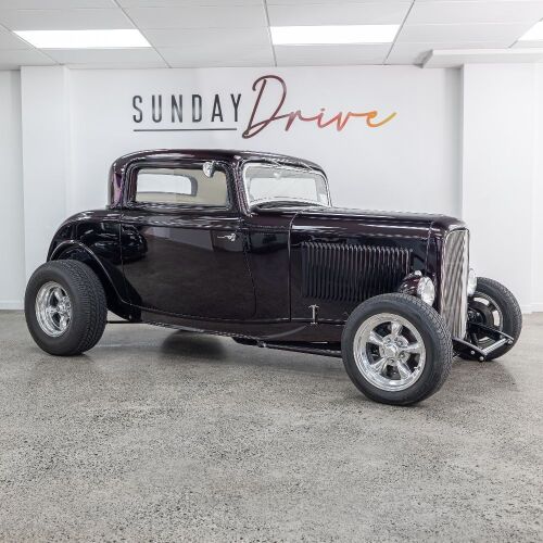 1932 LVV Ford Coupe Replica